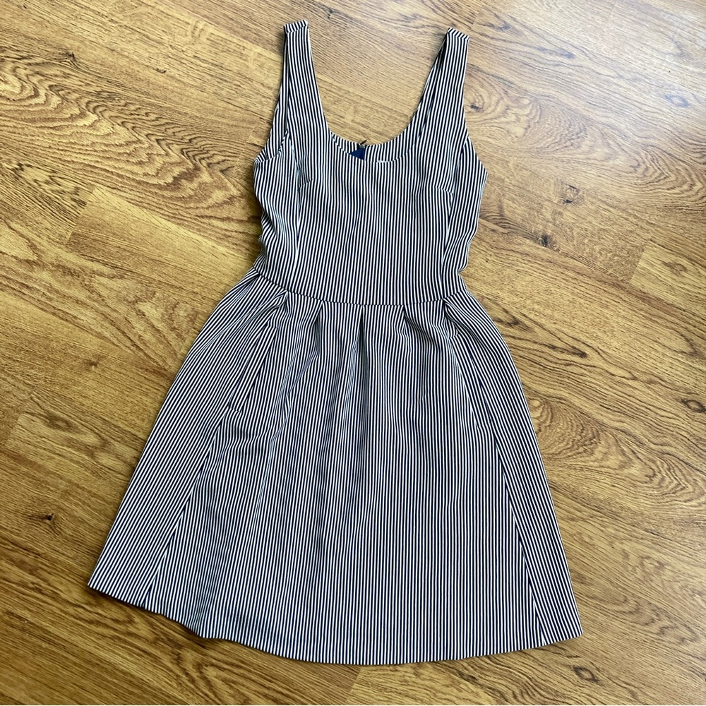 Banana Republic Blue-Striped Midi Dress w POCKETS